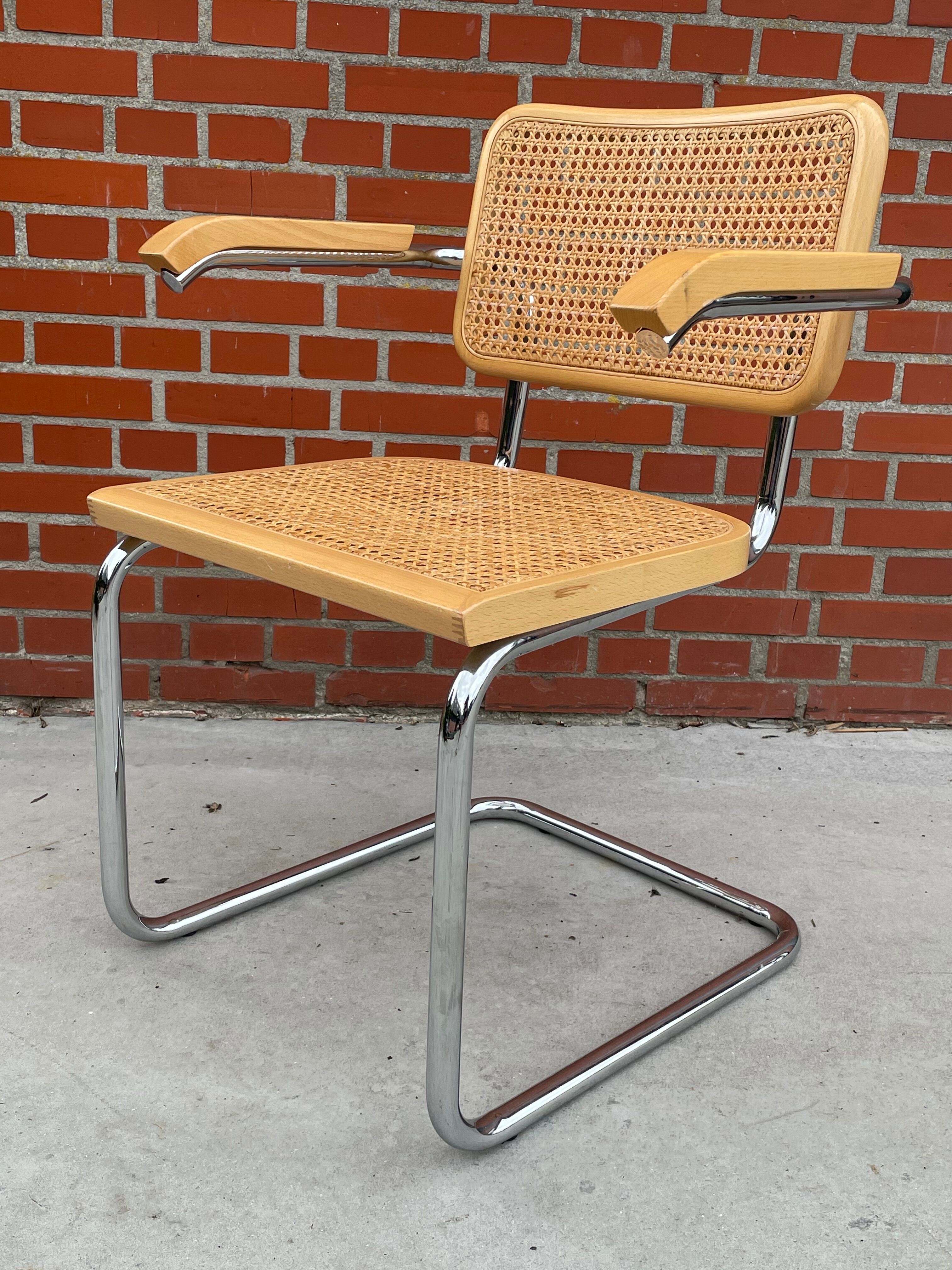 Chair Cesca model by Marcel Breuer with armrests B64