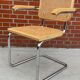 Chaise Cesca modèle Marcel Breuer avec accoudoirs B64