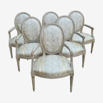 Suite de 6 fauteuils époque Louis XVI , vers 1785