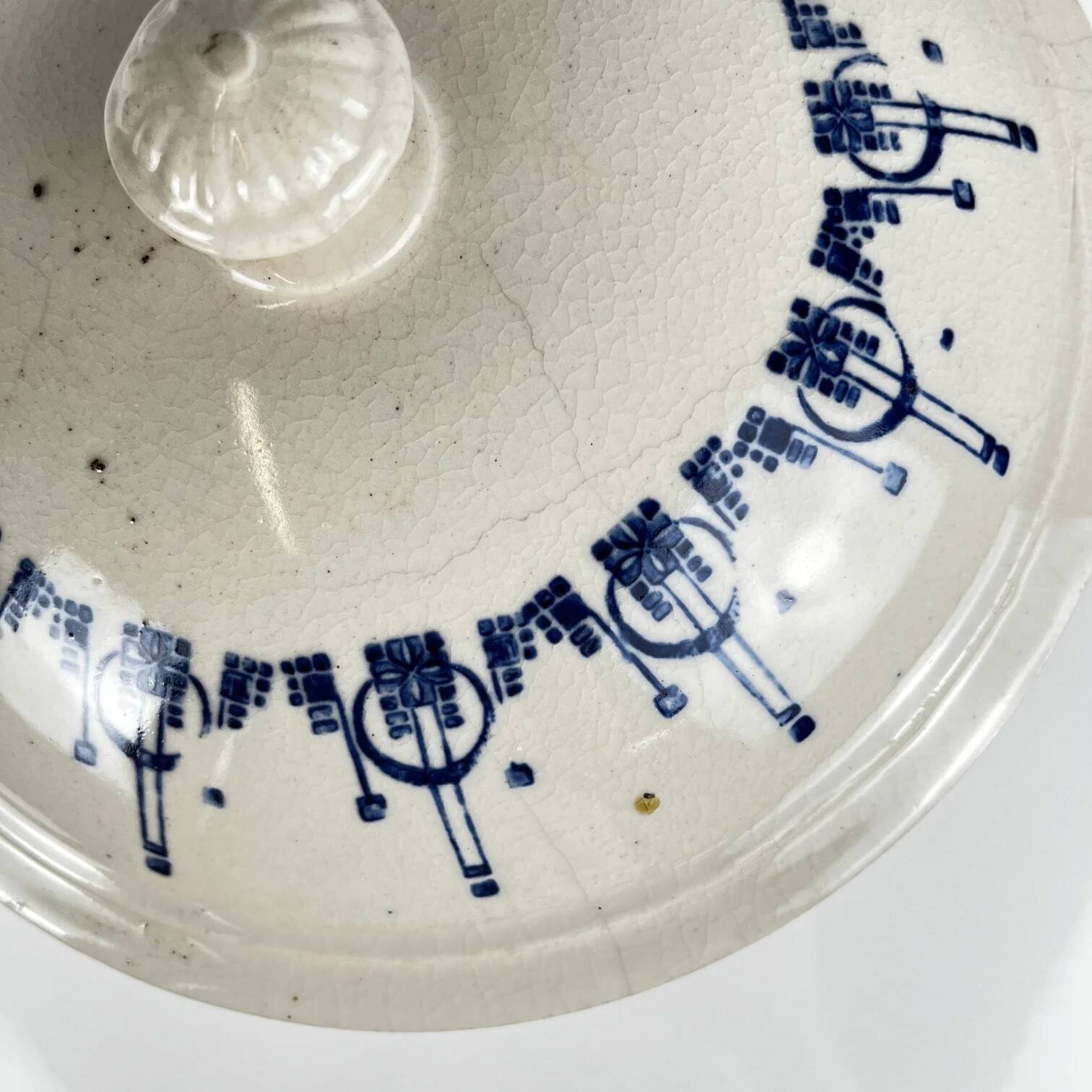 Old stoneware hot water bottle / casserole from Saint Uze, blue decoration, early 20th century.