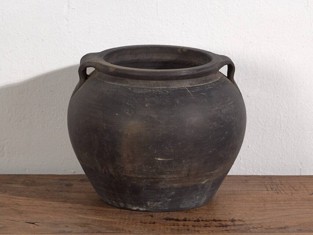 Small ancient Asian vase (c.1900) #12