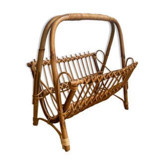 Porte revue rotin