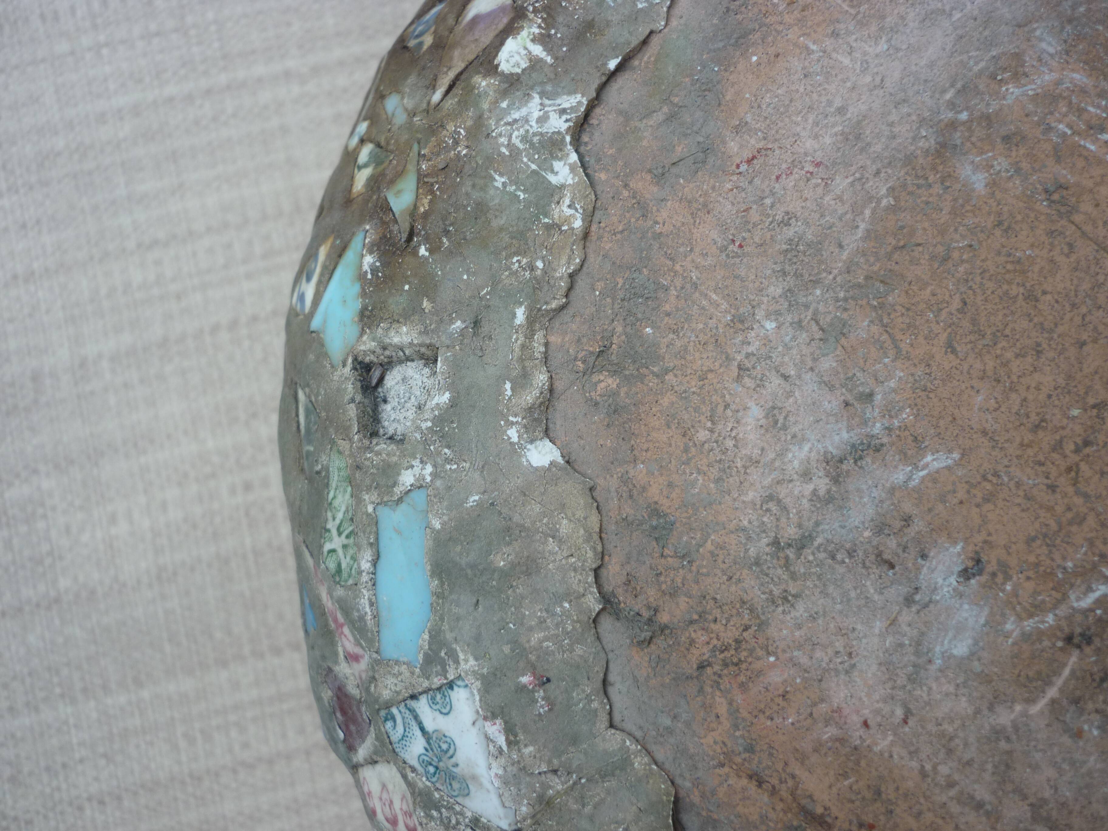 Pot terracotta mosaic called picassiette