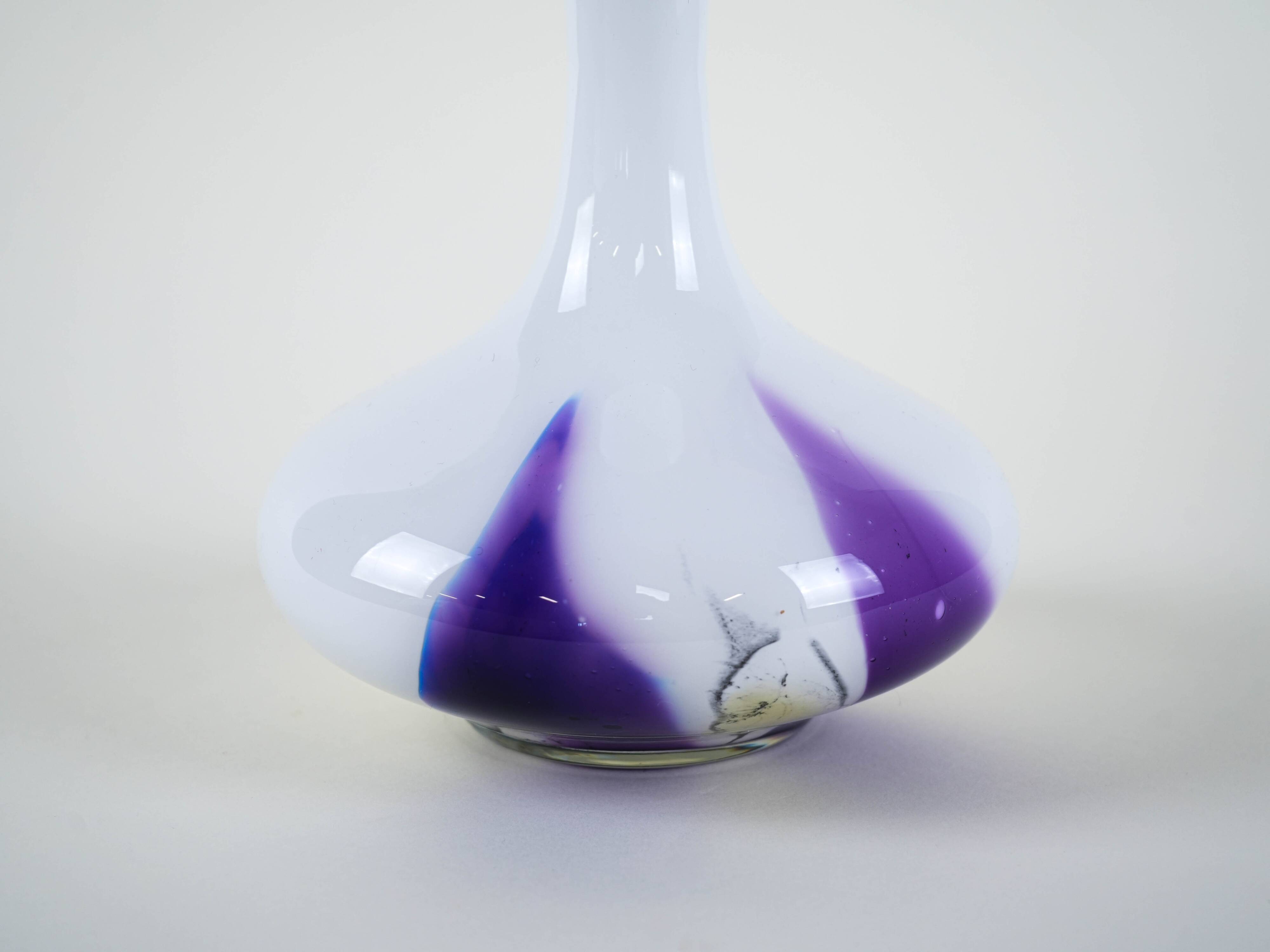 Glass vase, International Collection, 1970s, manufactured by Zieher