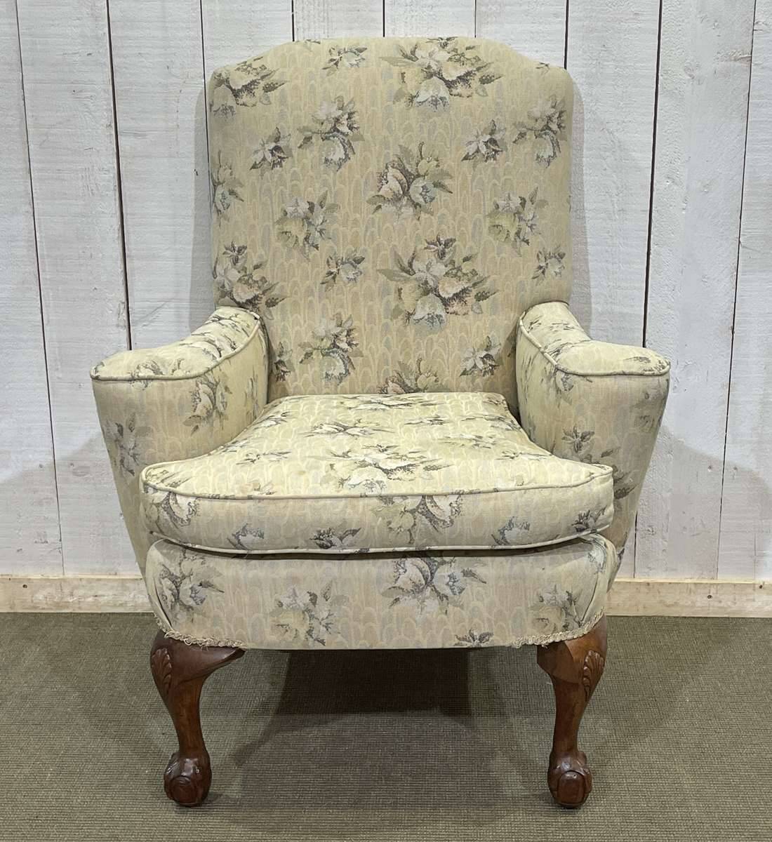 1930s English Chippendale walnut armchair