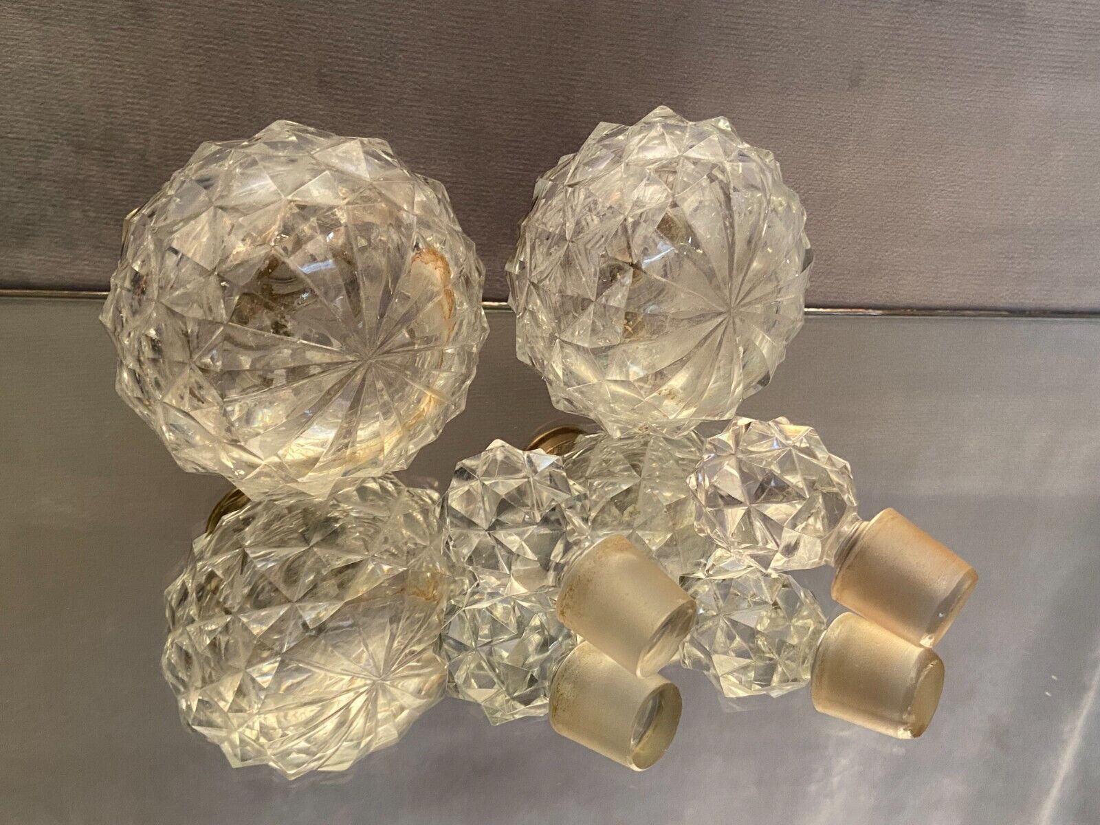 Pair of bottles nineteenth crystal Baccarat decoration diamond points bronze guilloché