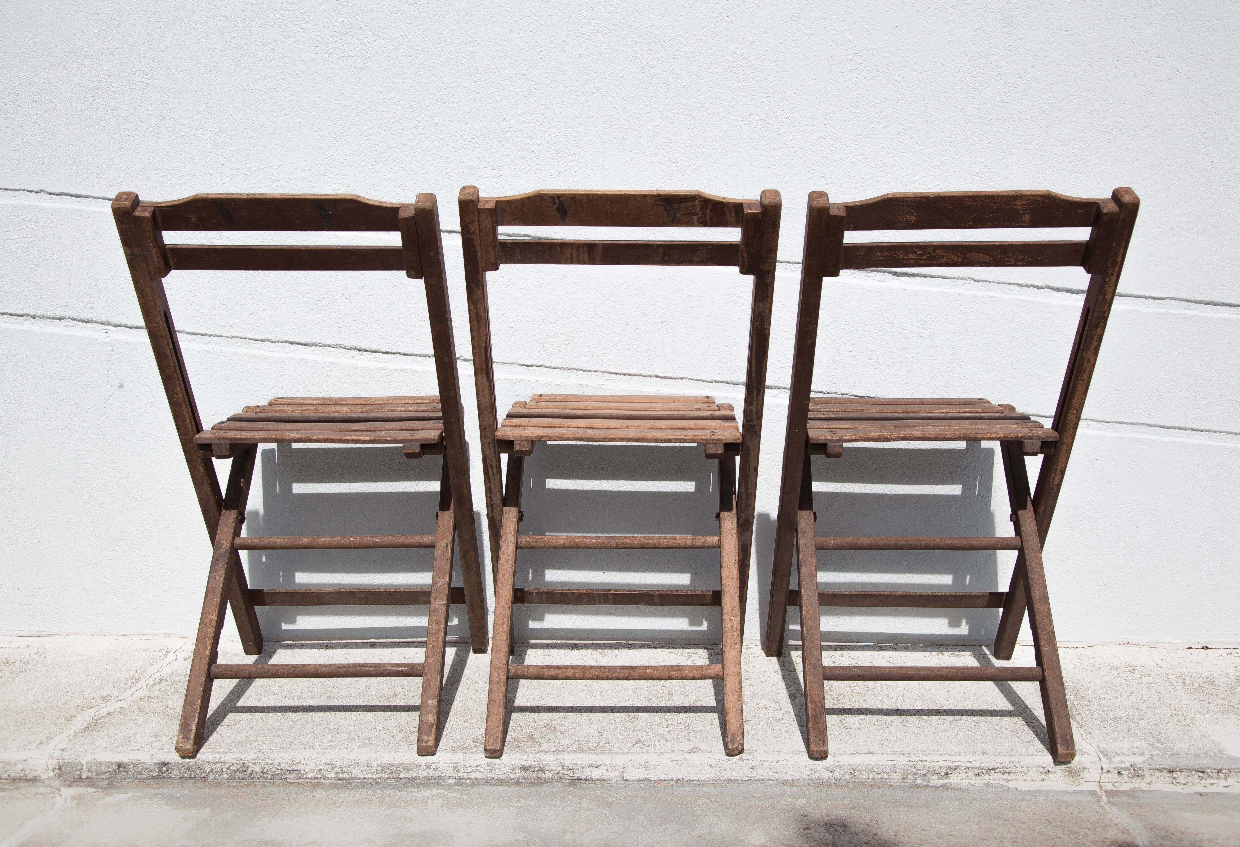 Set of 3 wooden folding chairs