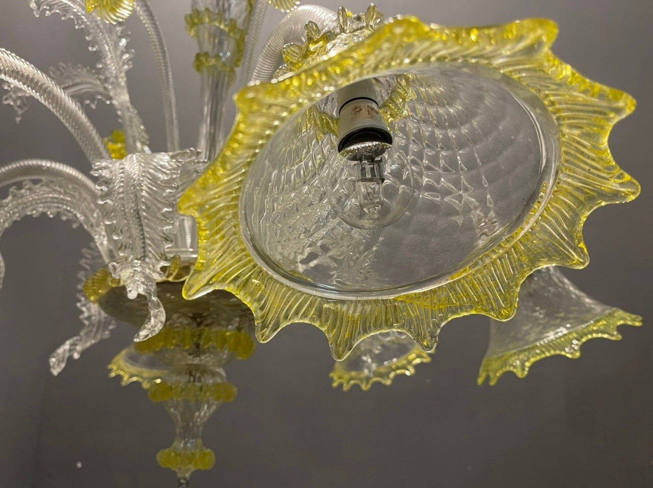 Italian flower chandelier in murano glass, 1960s