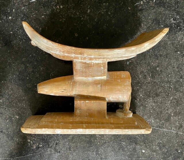 Ashanti stool pair (Ghana)