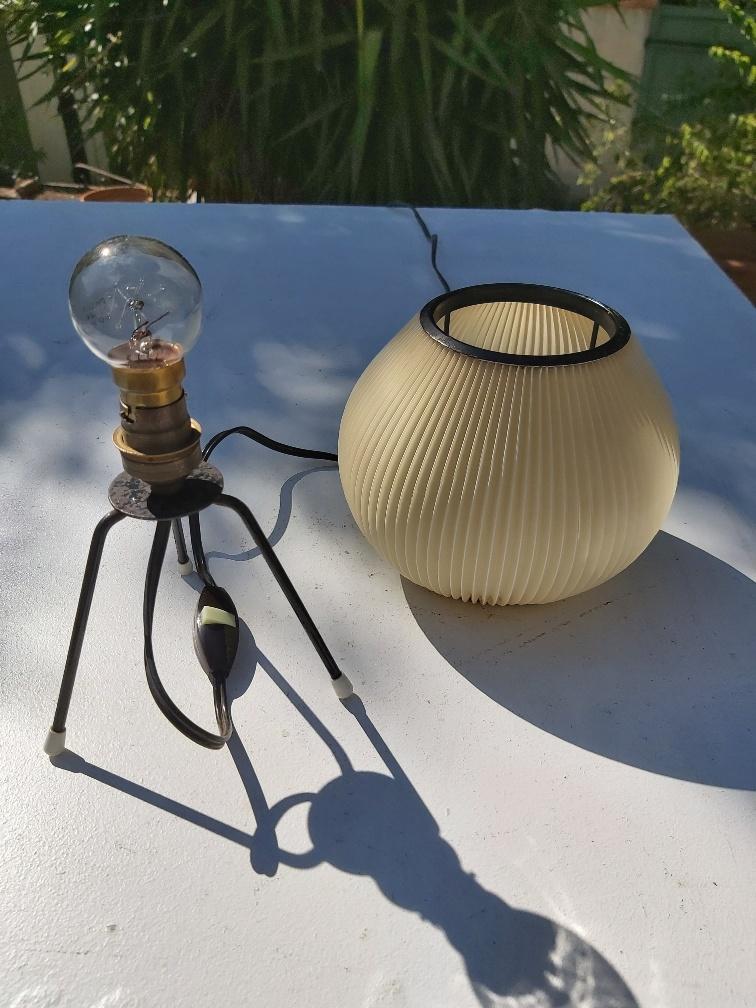 Rispal rodhoïd vintage lamp 50s