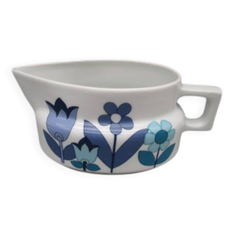 Vintage Berry porcelain sauce boat