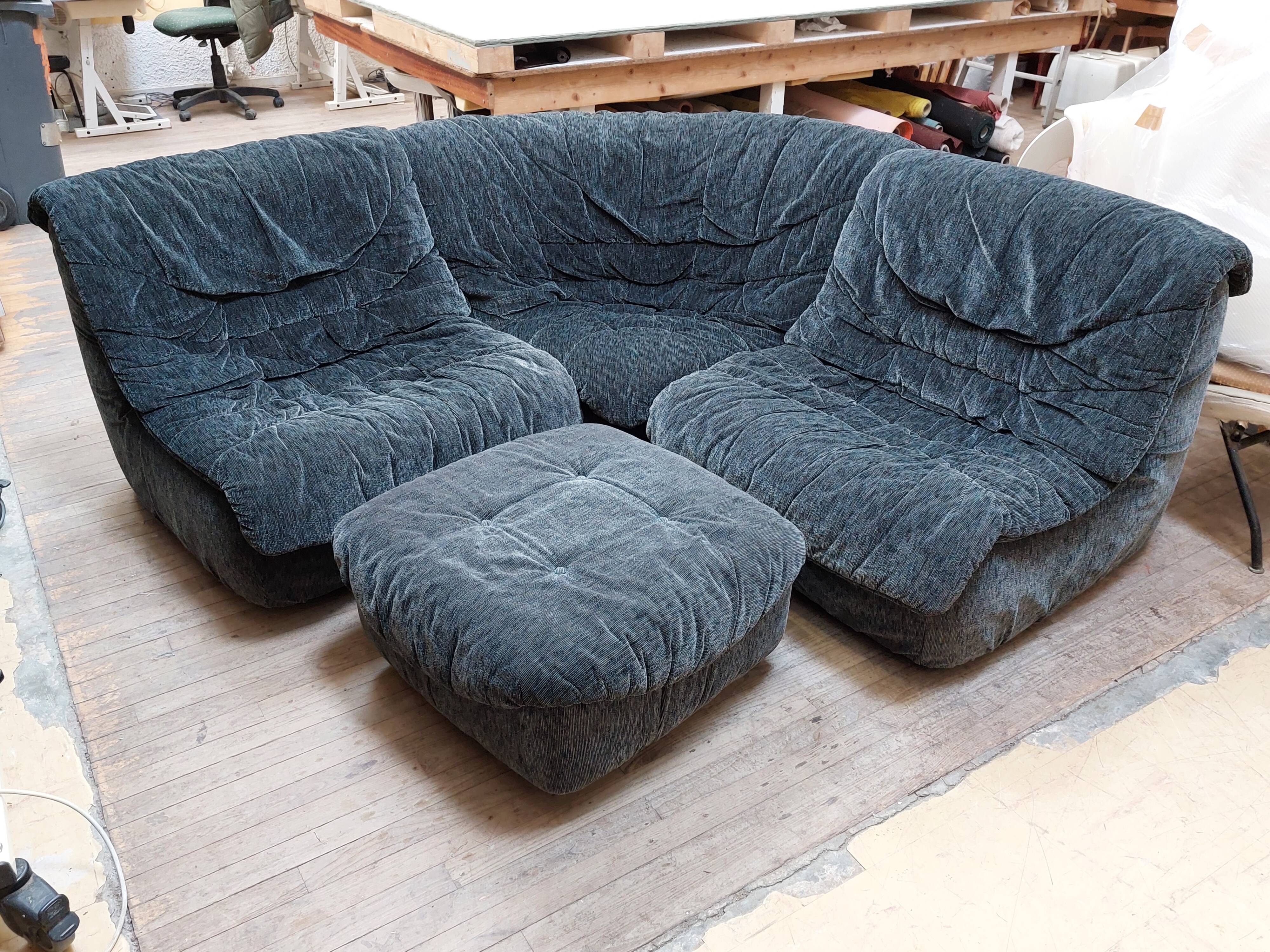 Modular corner sofa, armchairs and vintage Steiner pouf - 80s