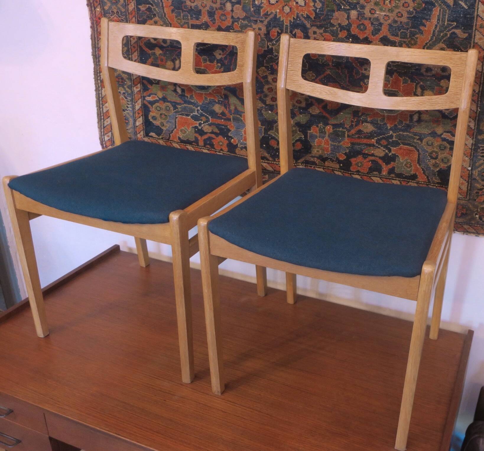 Set of Danish oak dining chairs with petrol blue covers, 1960s