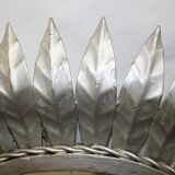 Silver mirror leaves