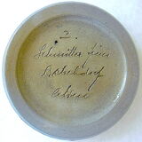 Alsace salt-salt circular ashtray with stylized vegetal decoration