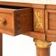 Console de style Louis XVI