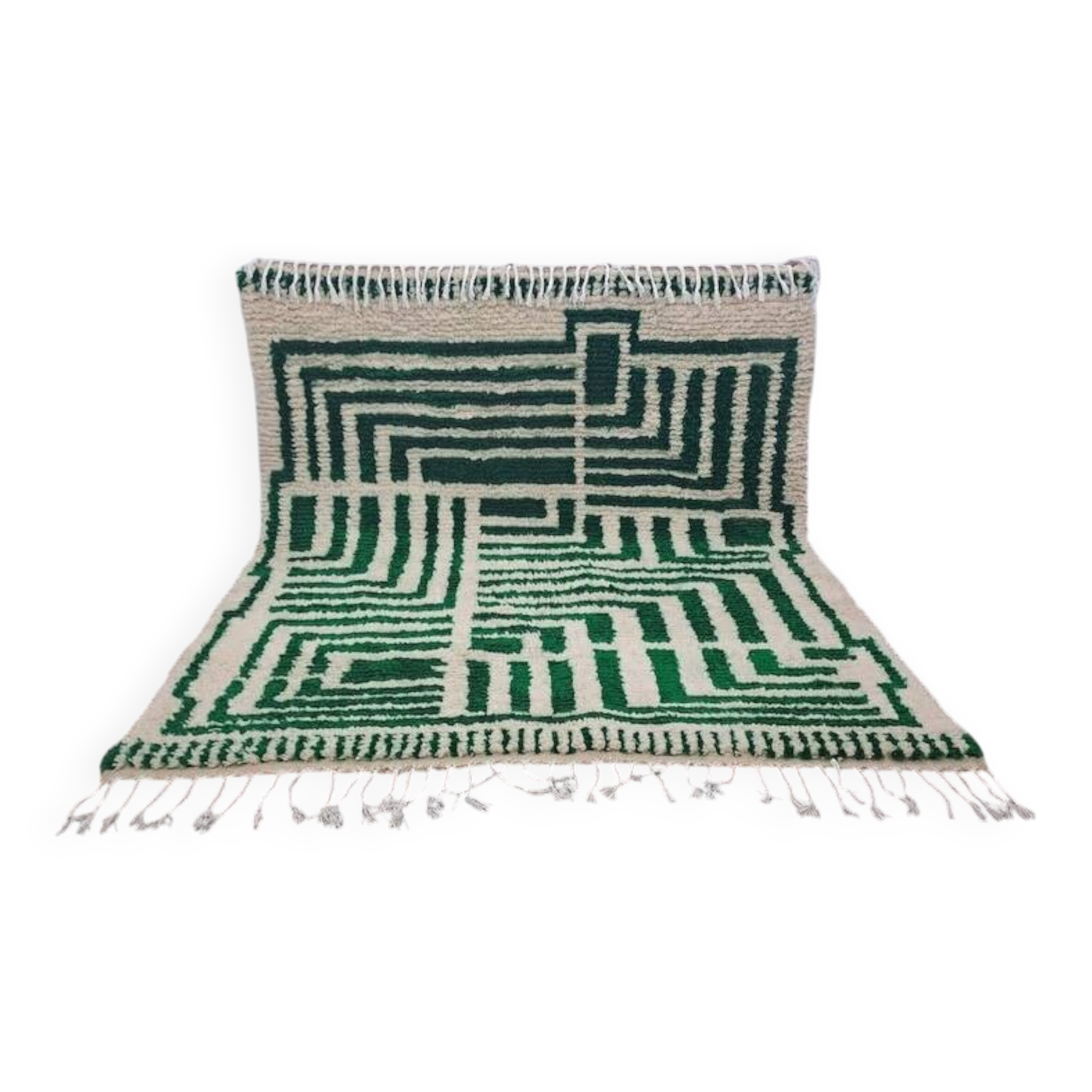 Handmade pure wool rug, traditional size 200 x 300 cm.