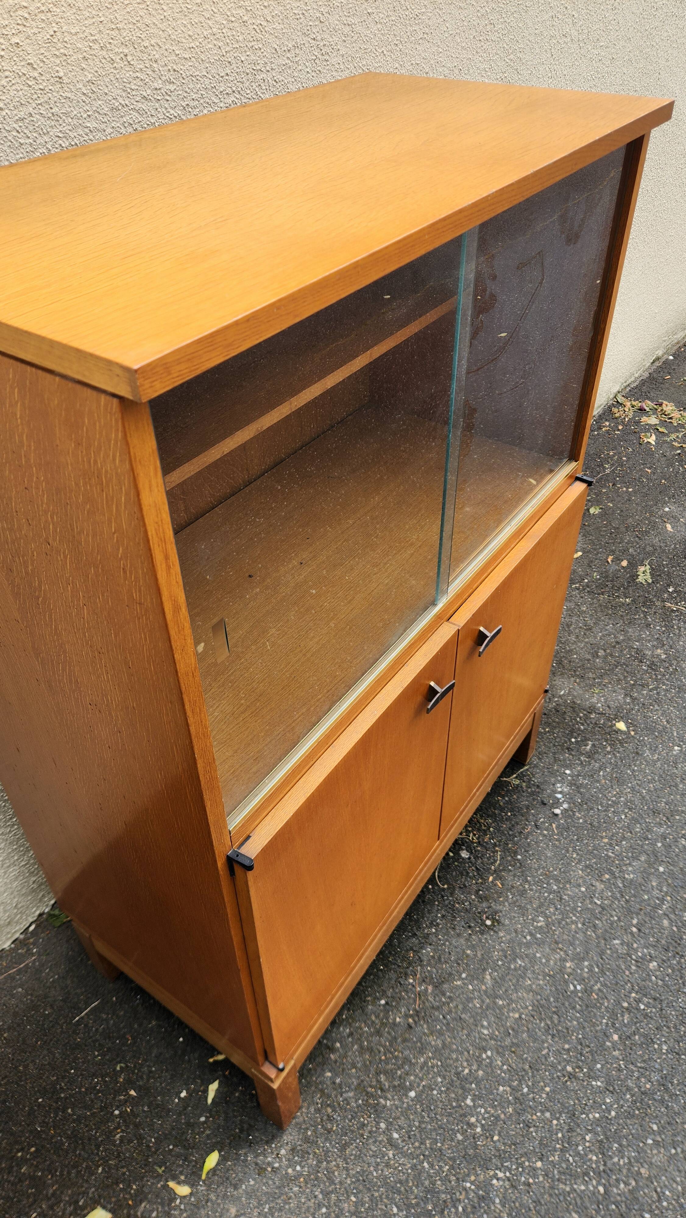 Glass-fronted buffet design by Marcel Gascoin, Alvéole Edition, 1950s.