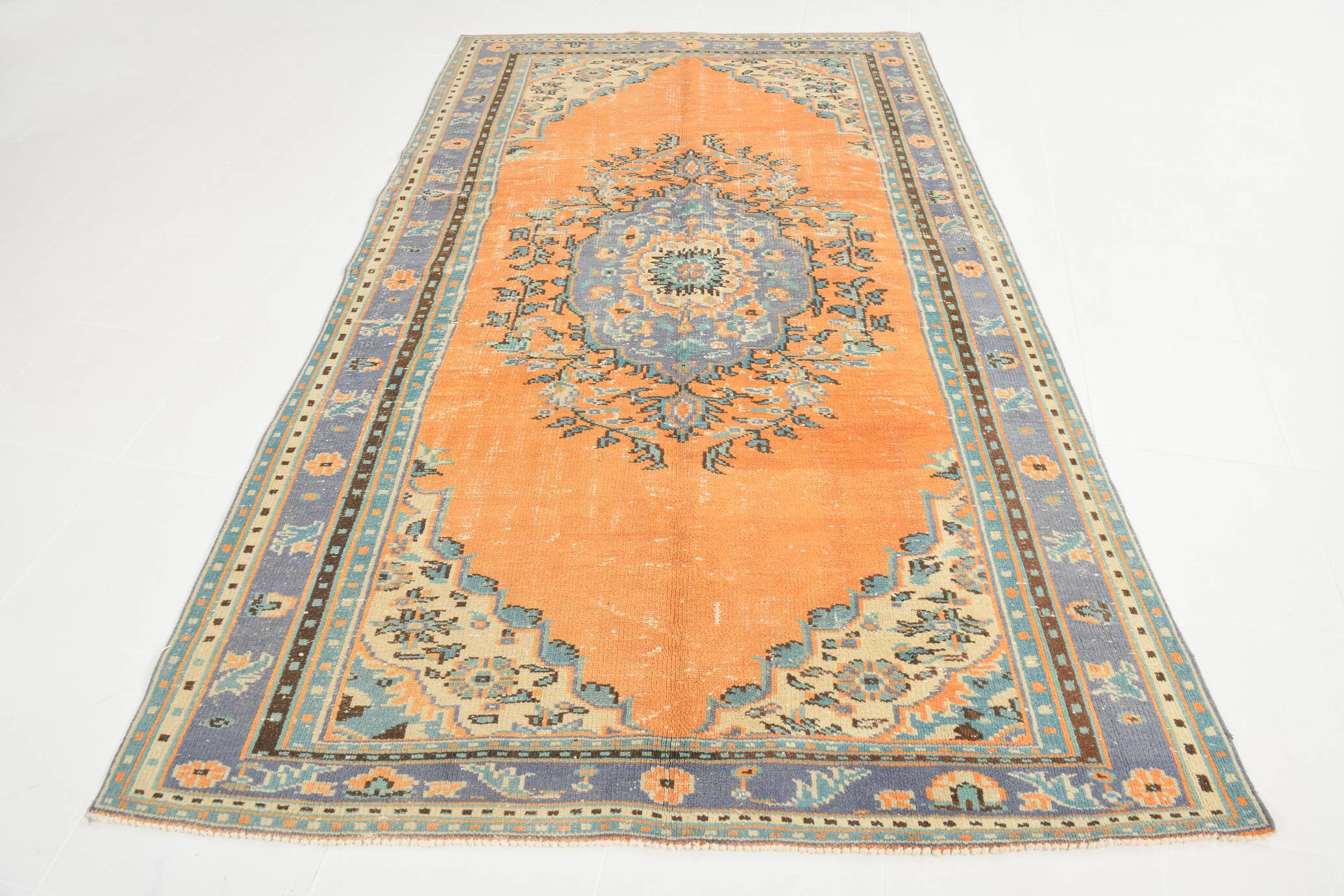 6x9 Vintage Peach Color Blue Medallion Handmade Vintage Rug, 175x290 Cm