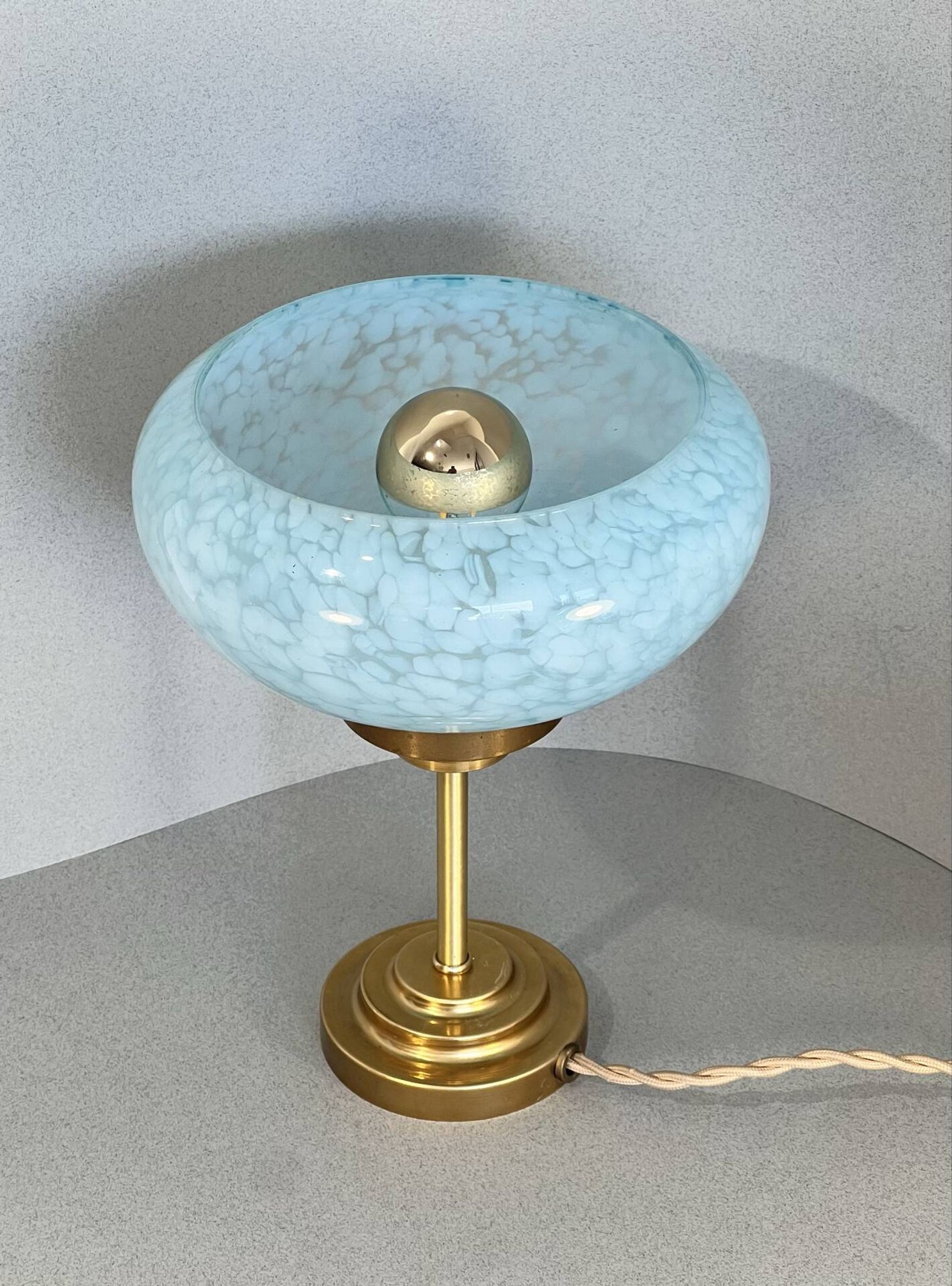 Vintage table lamp in blue Clichy glass & patinated brass