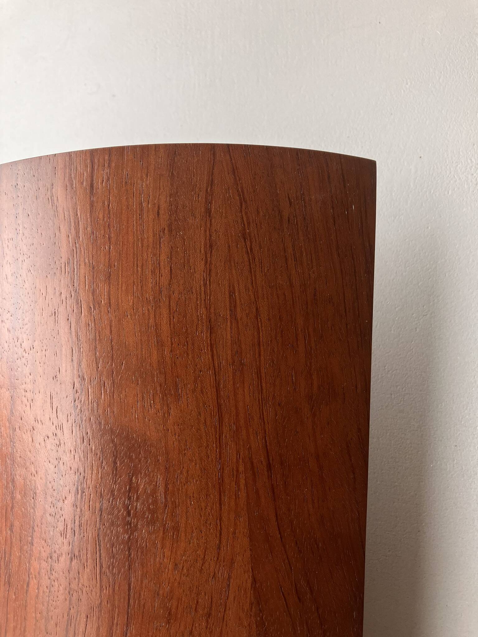 Thermoformed walnut wood wall light design Lucid from the 1980s 90s.