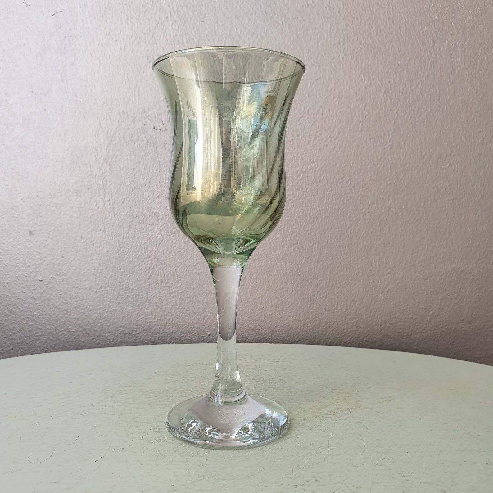 Set of 6 pastel colors 80s crystal wine glasses