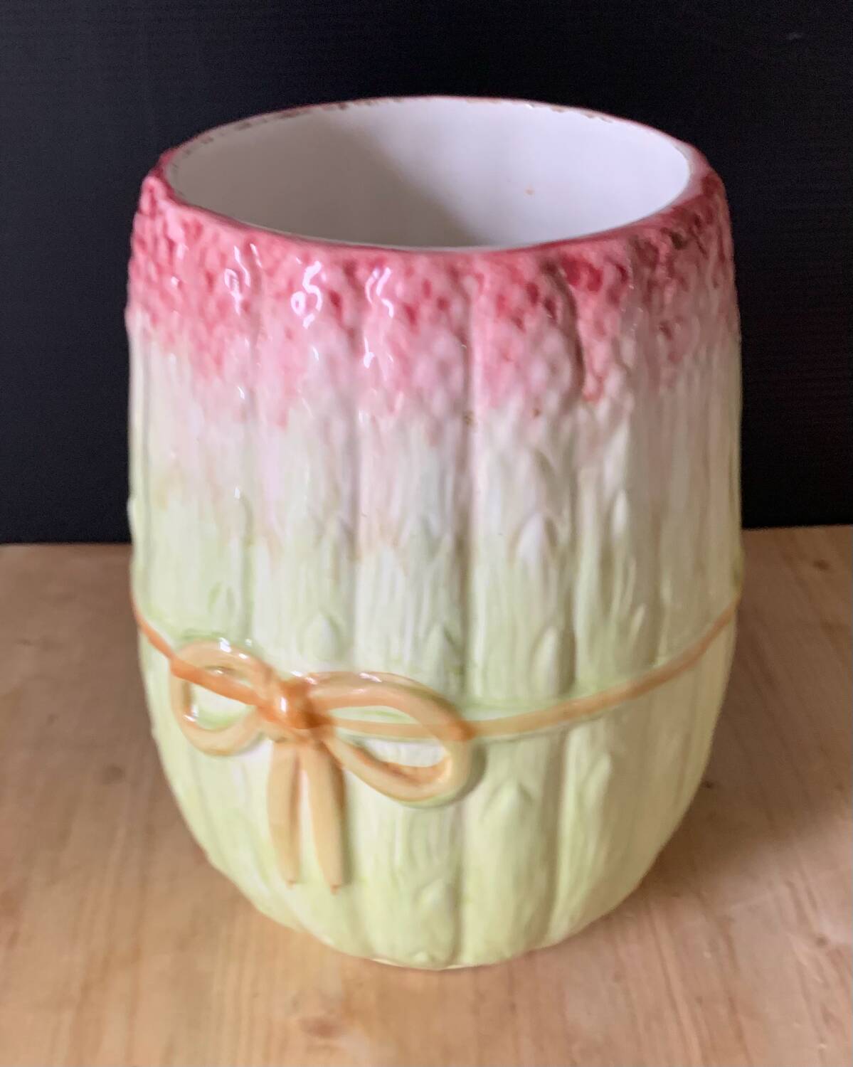 Vase barbotine décor botte d’asperges