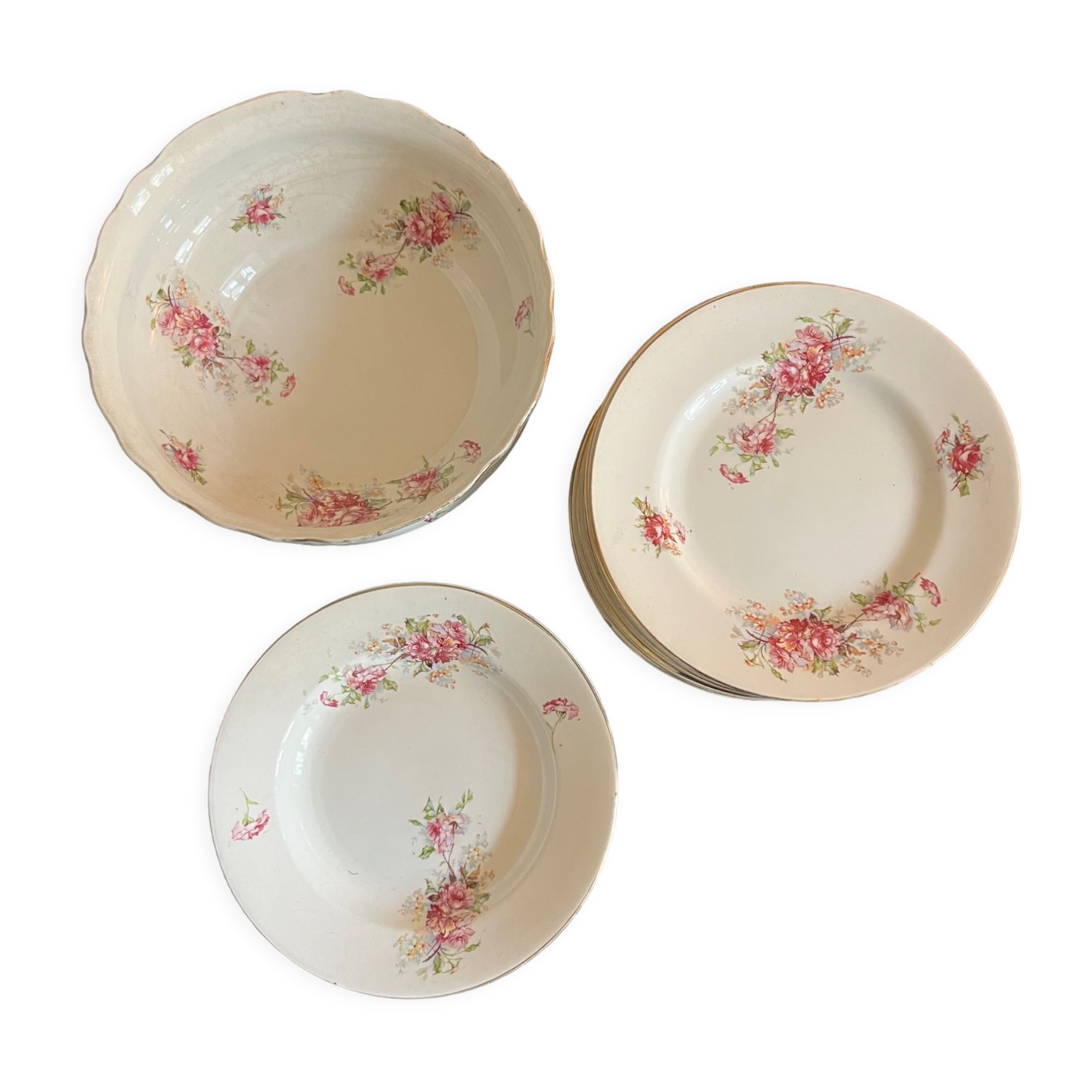 Large service 24 pieces iron earth