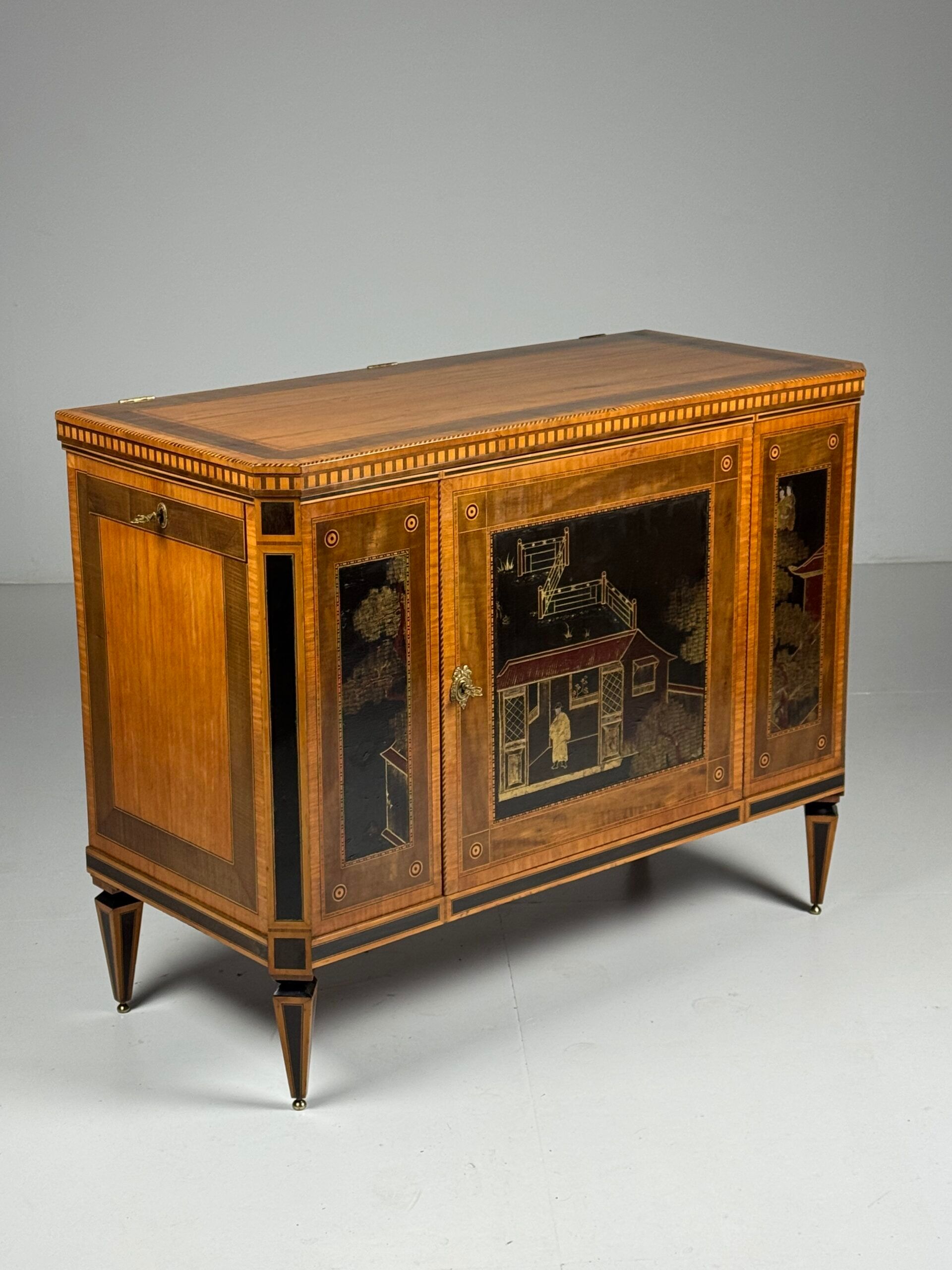 Buffet pliant Louis XVI du XVIIIe siècle