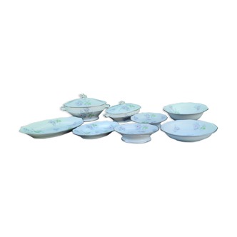 Porcelain table service part