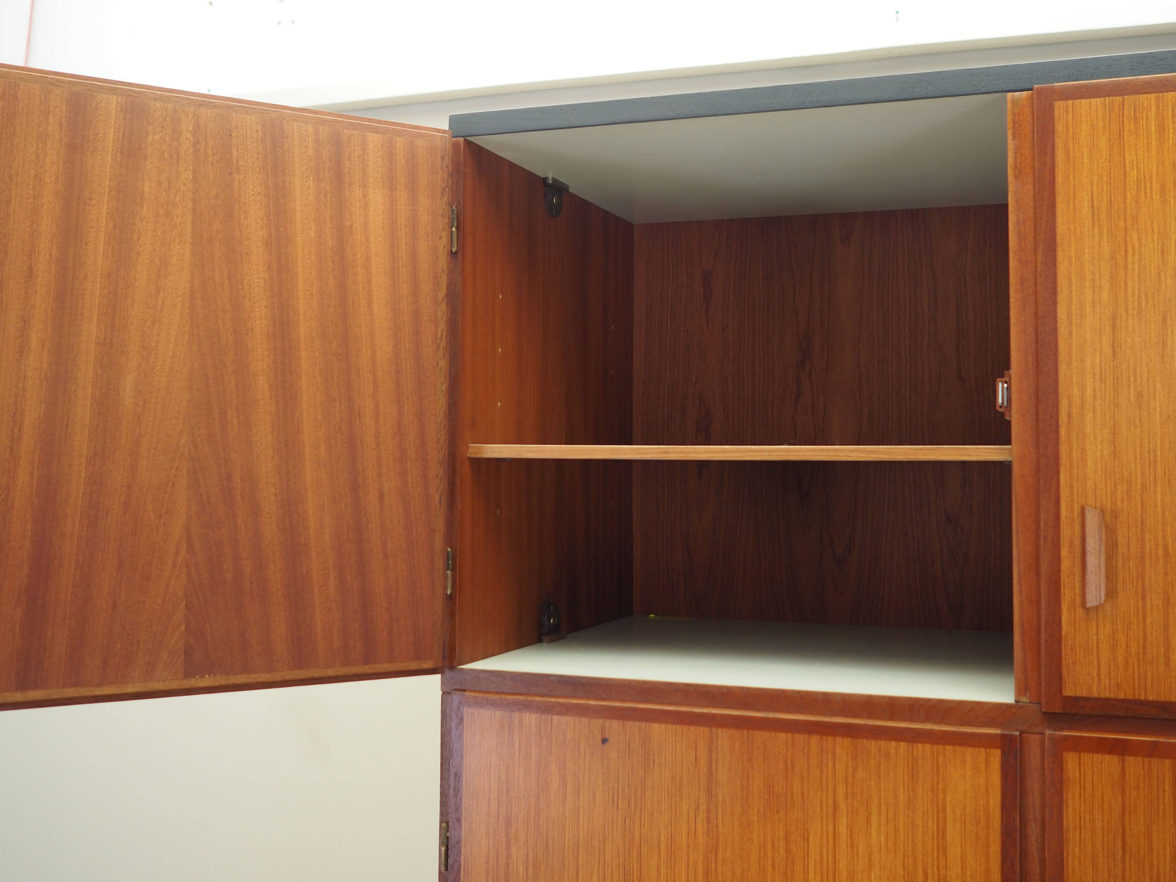 Teak wardrobe, Danish design, 1970s, manufacturer: Omann Jun