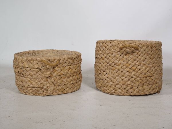 Tabourets gigognes design des années 1970 Tabourets tissés