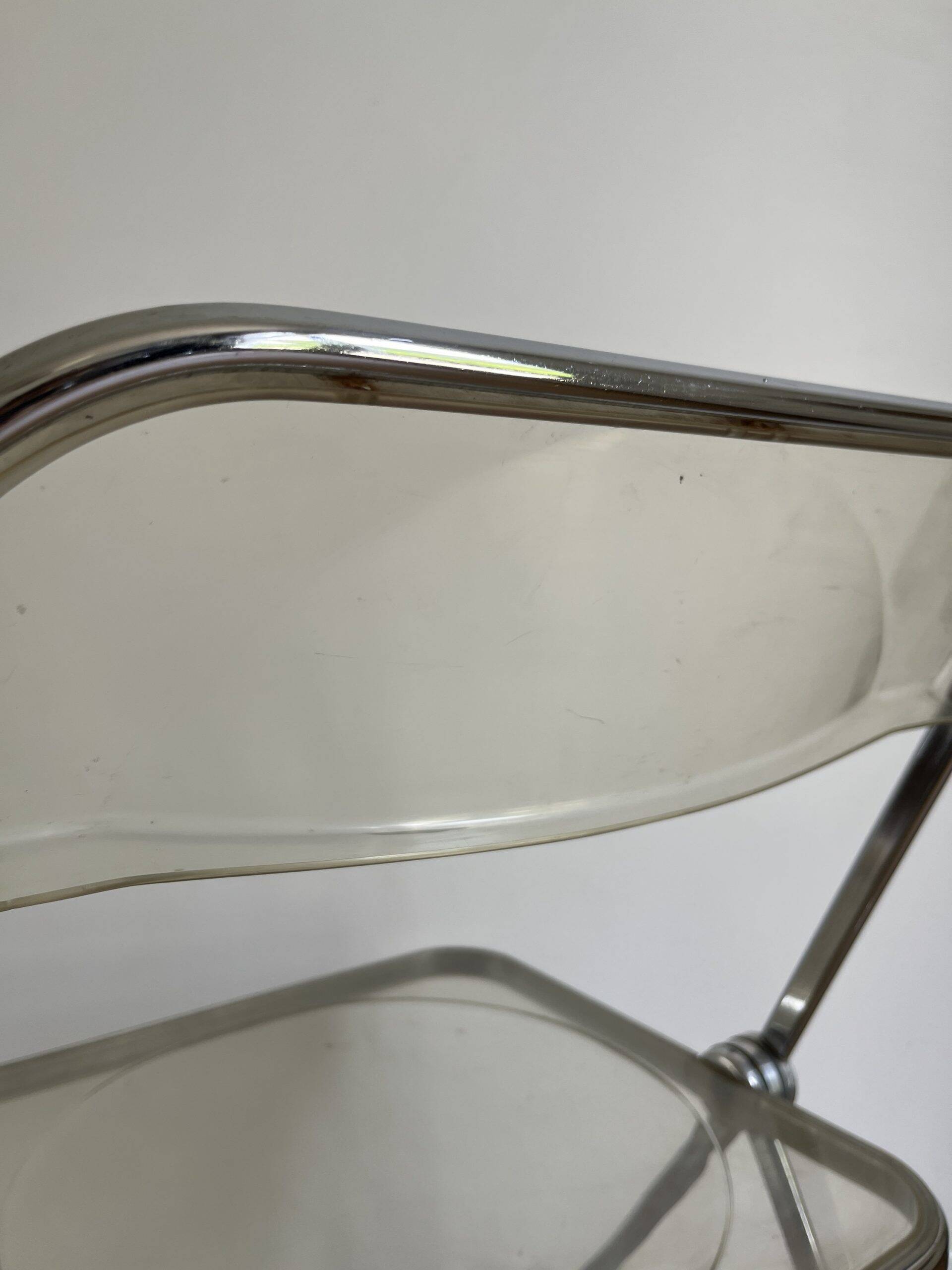 Plia chair by Giancarlo Piretti