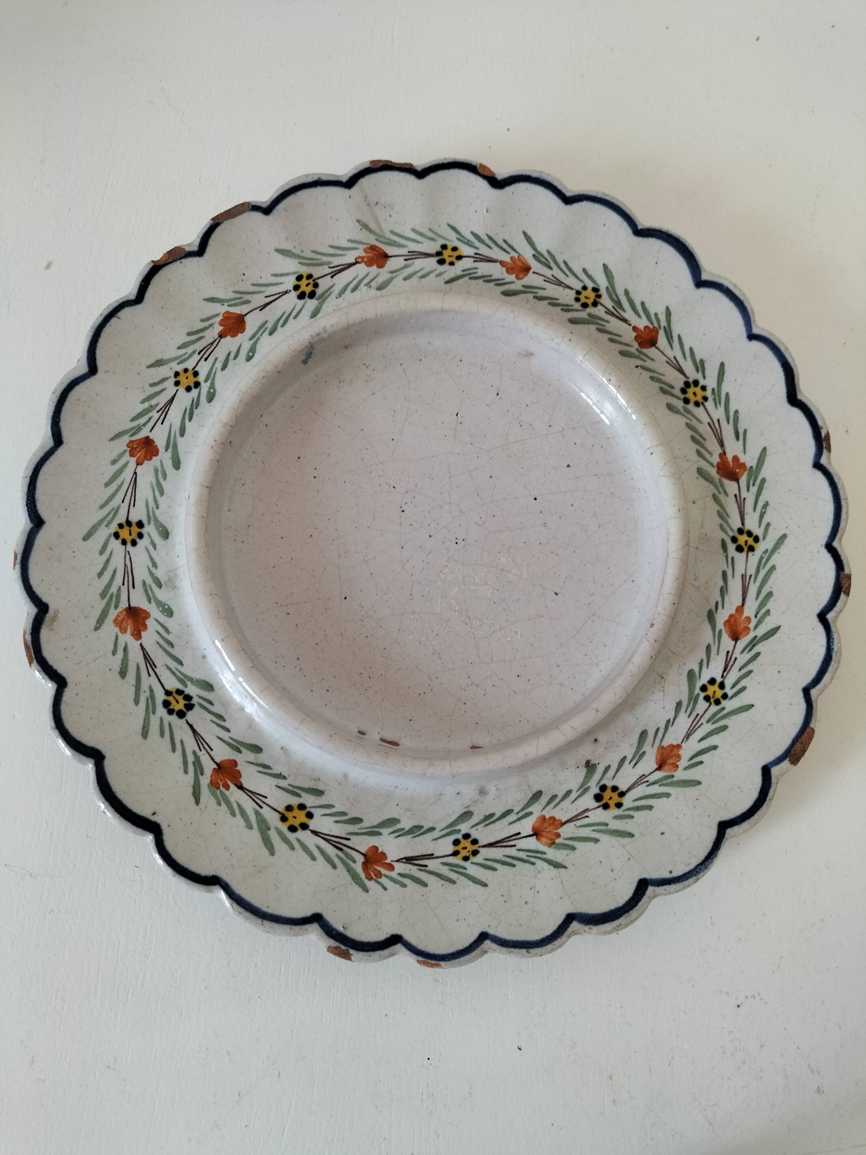 Covered cheese dish in Quimper earthenware – late 19th, early 20th century