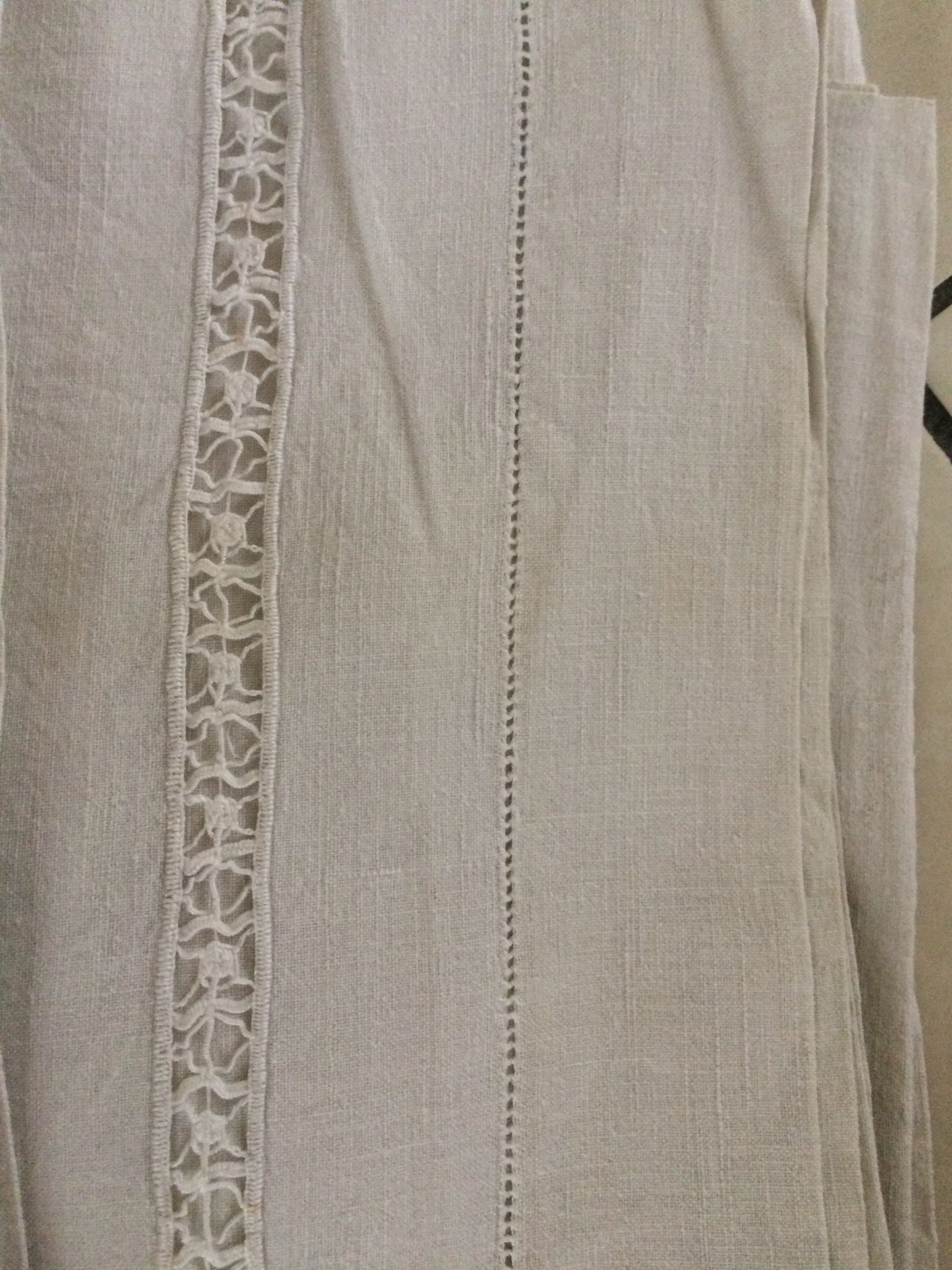 Paire de draps anciens en lin