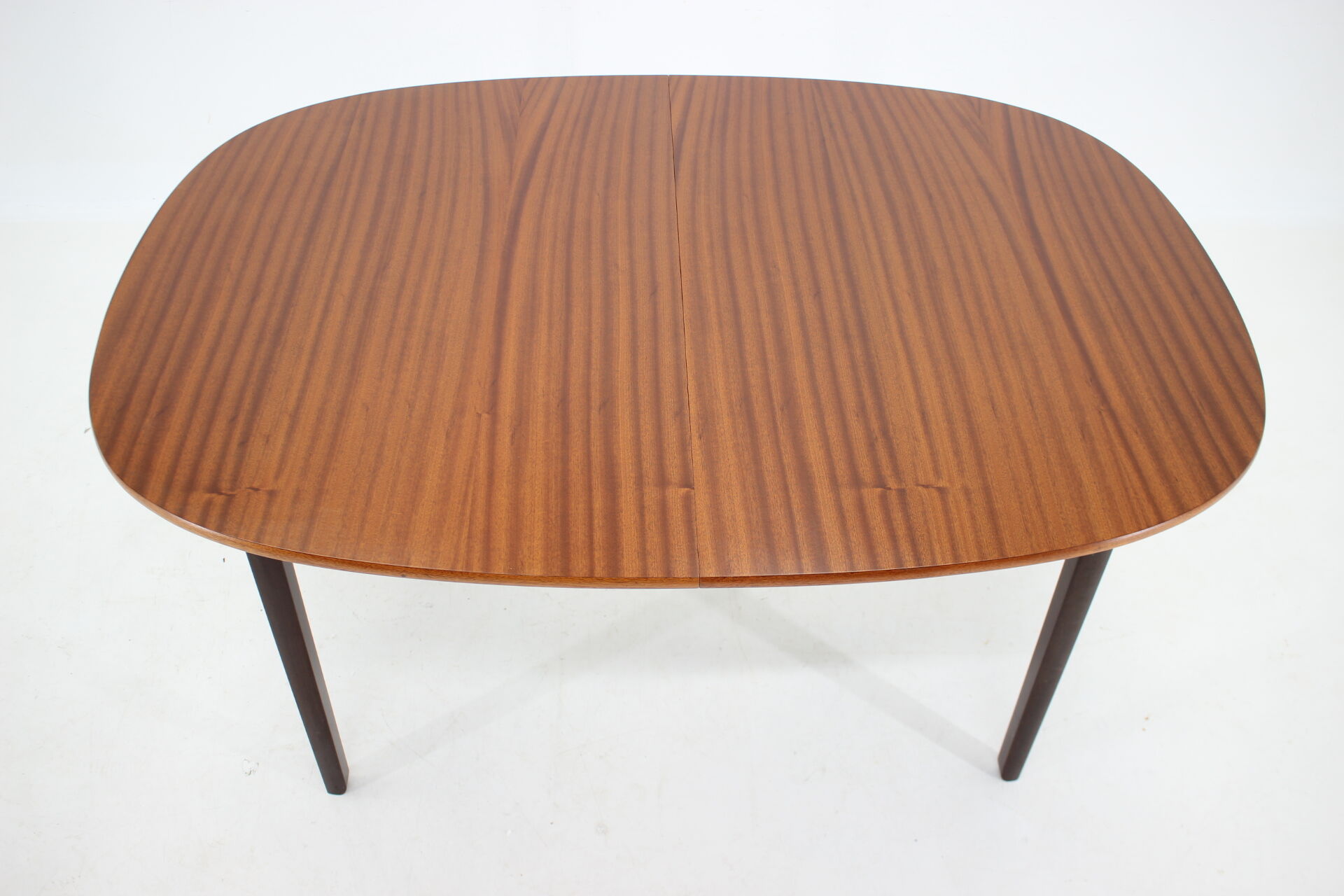 1960s Ole Wanscher Extendable Mahogany Dining Table by P. Jeppesen