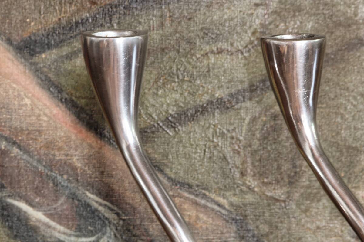 2 bougeoirs zig zag, design Xavier Lust