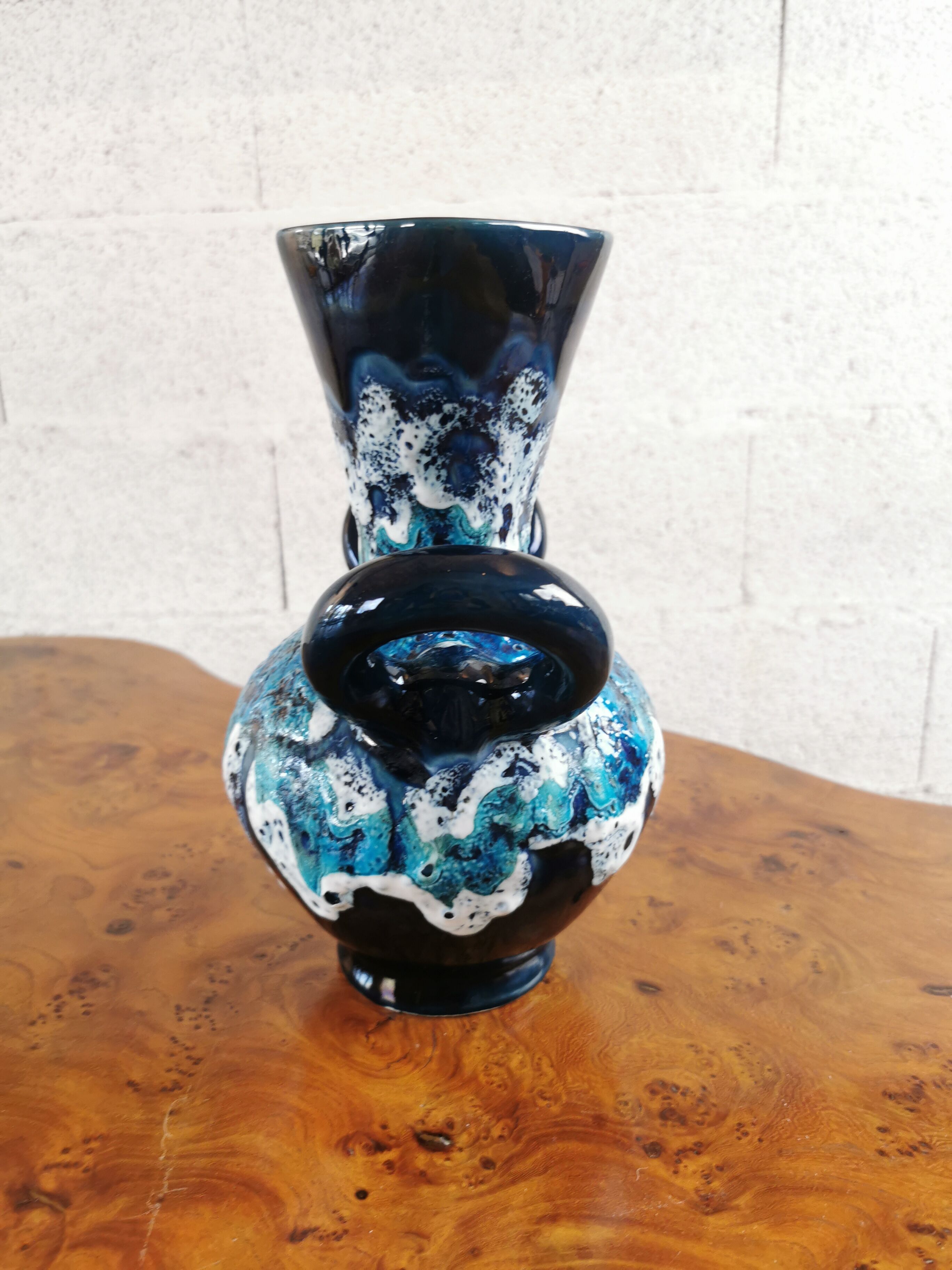 Vase bleu vallauris