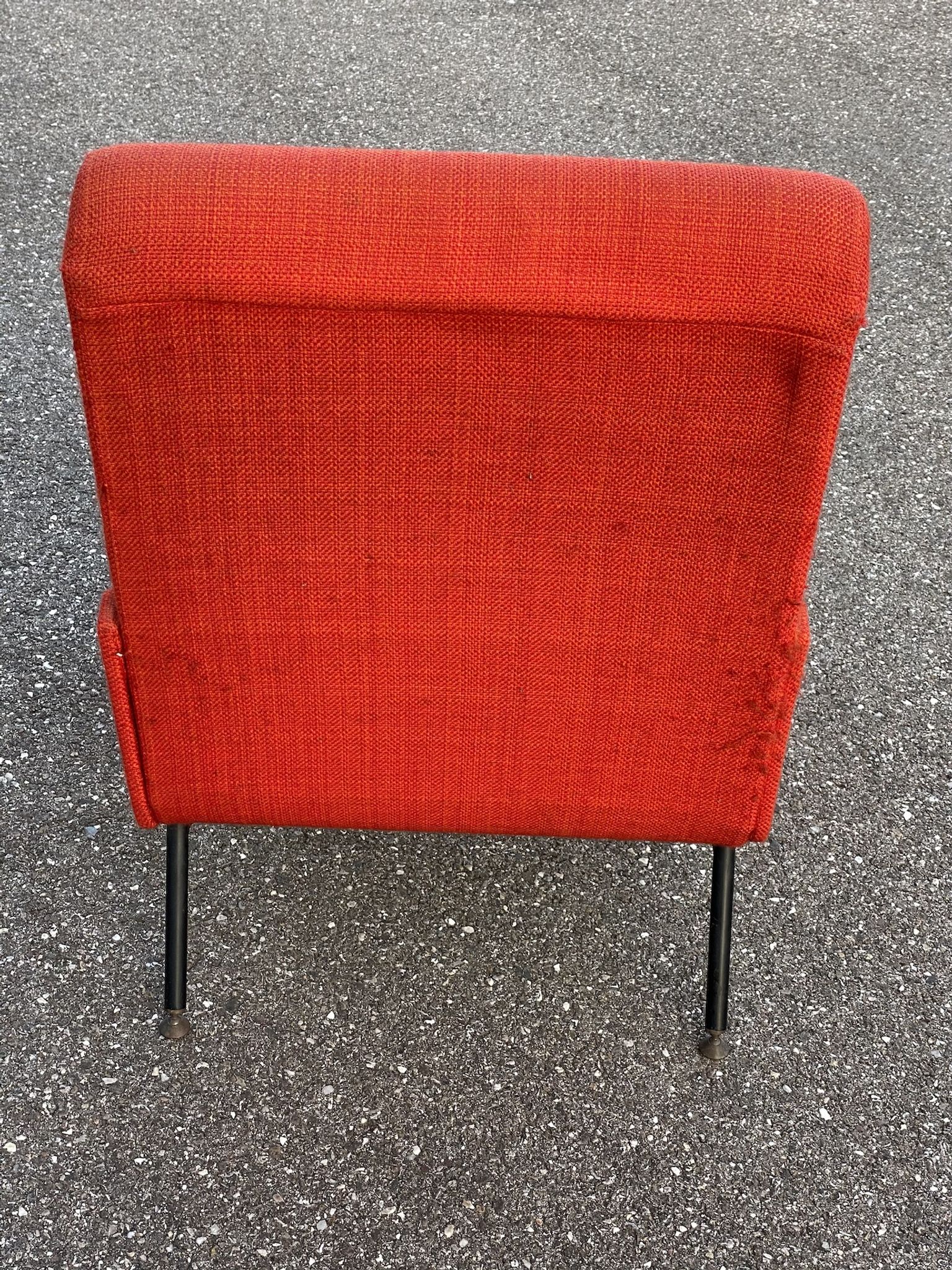 Troika design seat Paul Geoffroy edited by Airborne