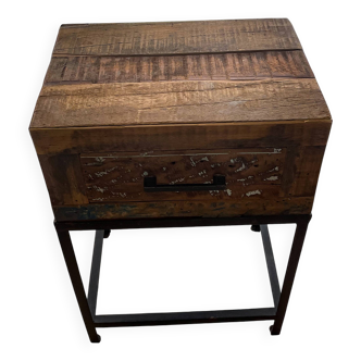 Table de chevet bois massif