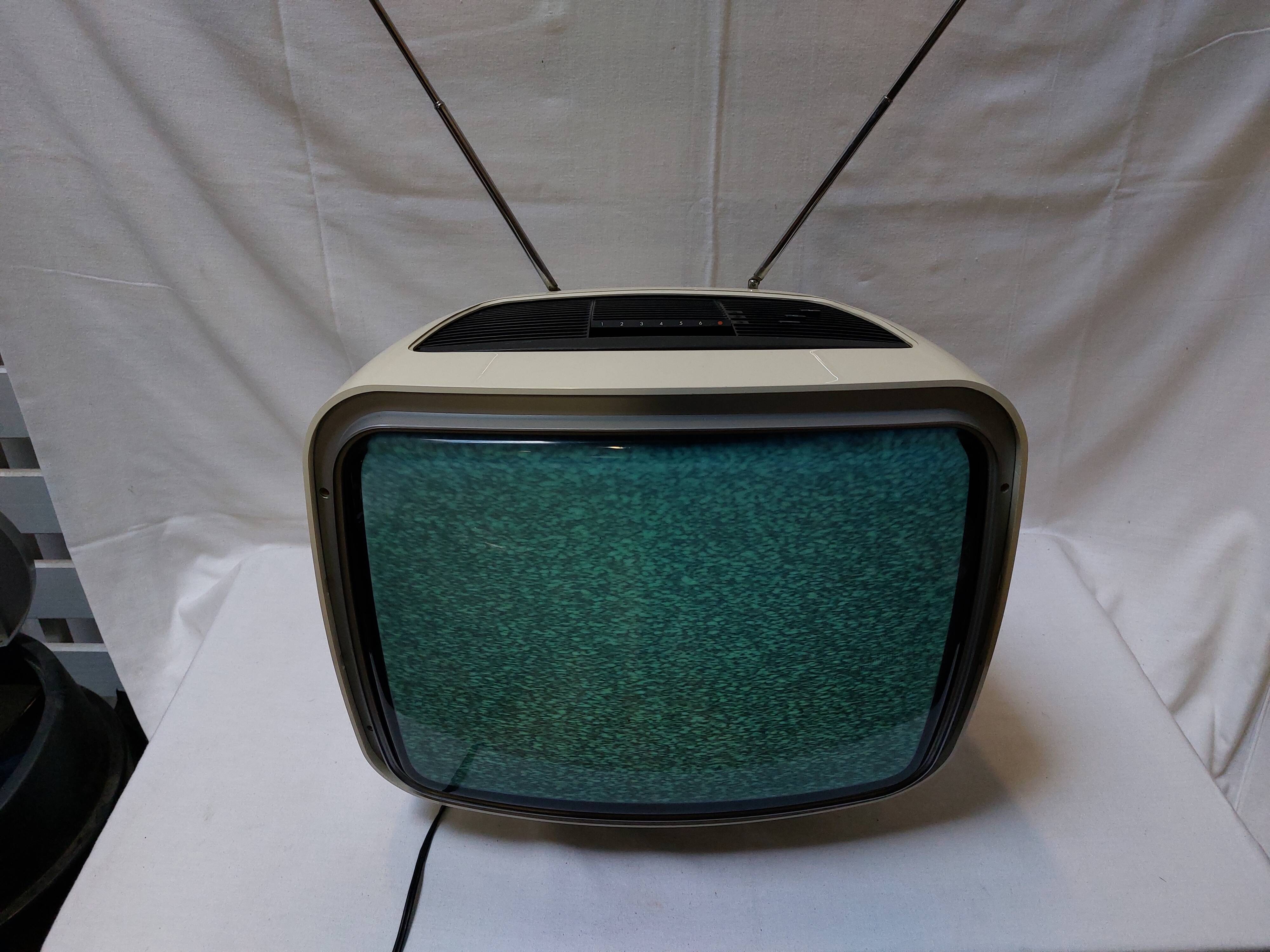 Vintage Pathé Marconi T72344 Television - 1970s, Space Age
