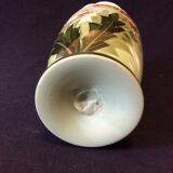 Vase balustre en opaline Louis Philippe florale XIXe