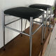 2 tabourets vintage métal assise noire