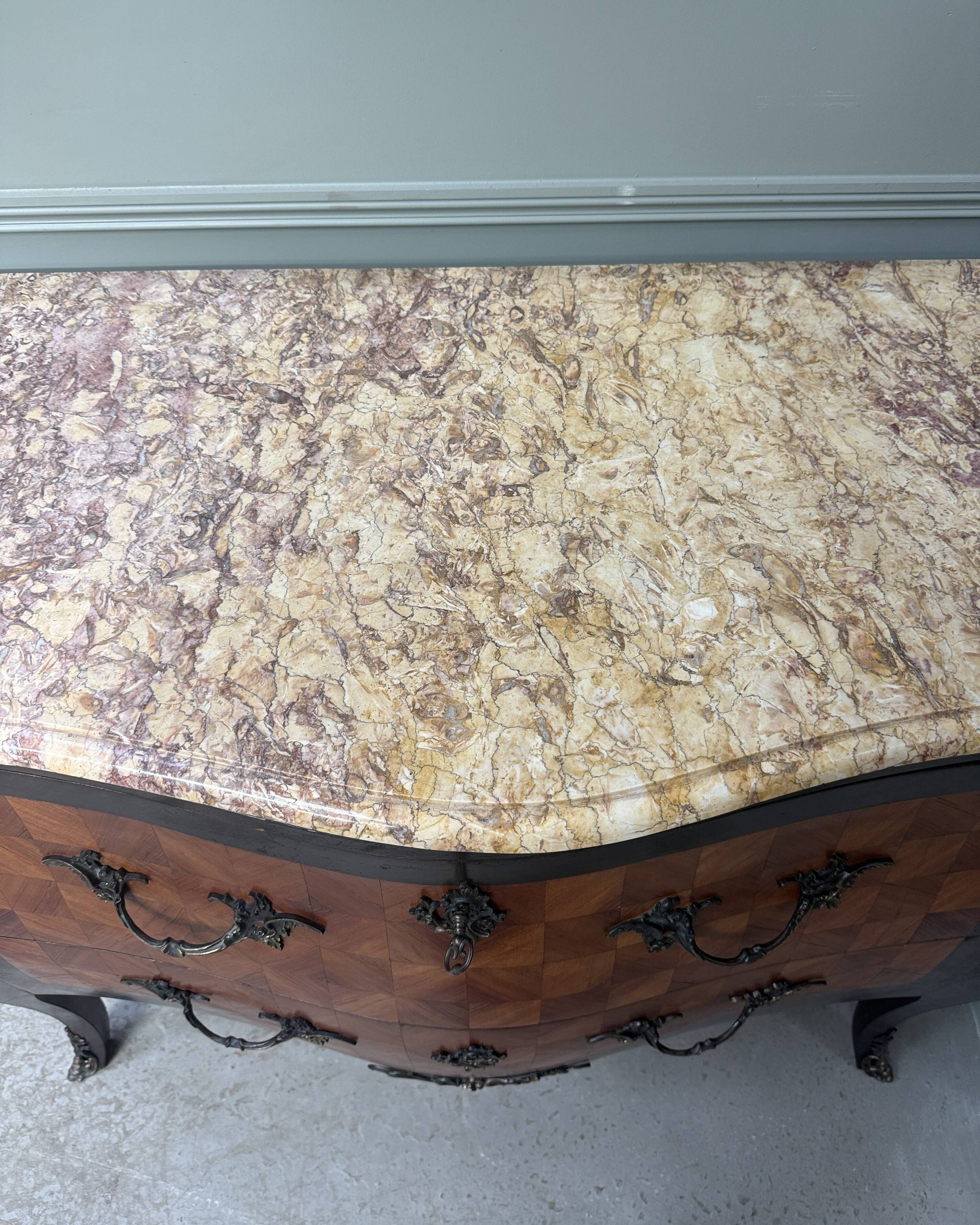 Louis XV jump commode