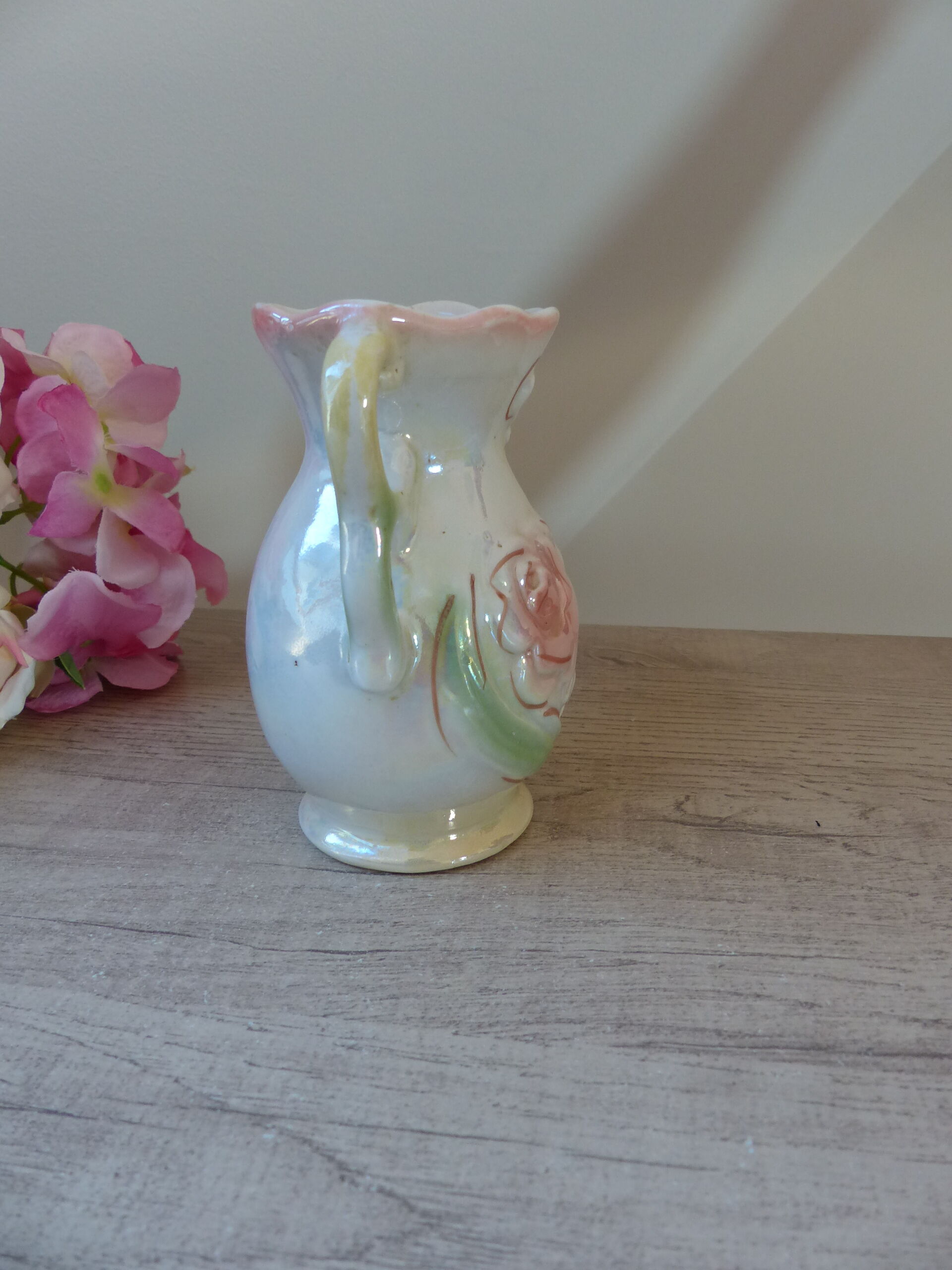Iridescent ceramic vase floral decoration with double handles made in brazil