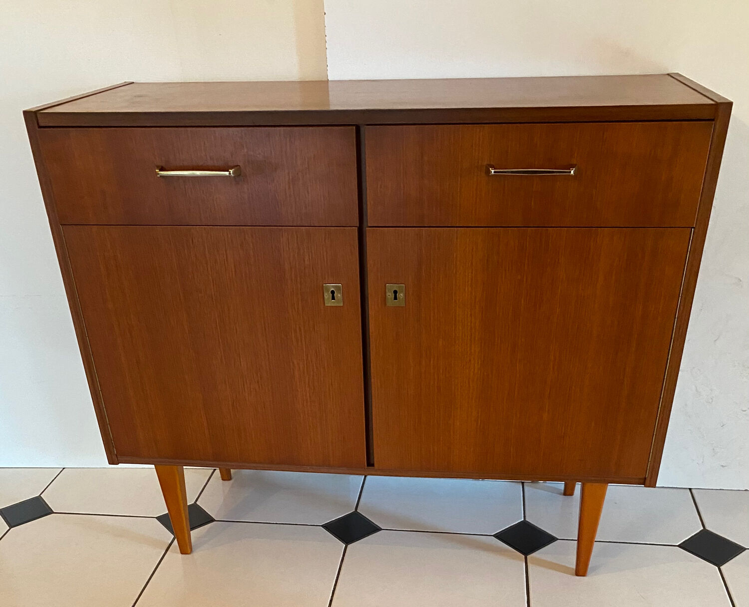Vintage chest of drawers 60s