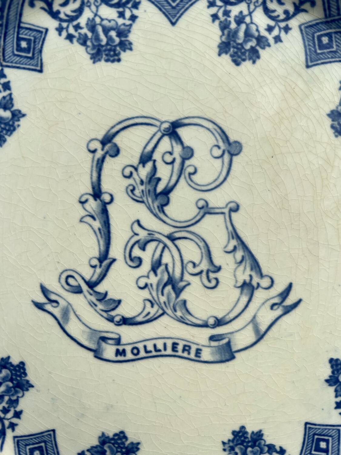 Gien - rare French chateau service part series