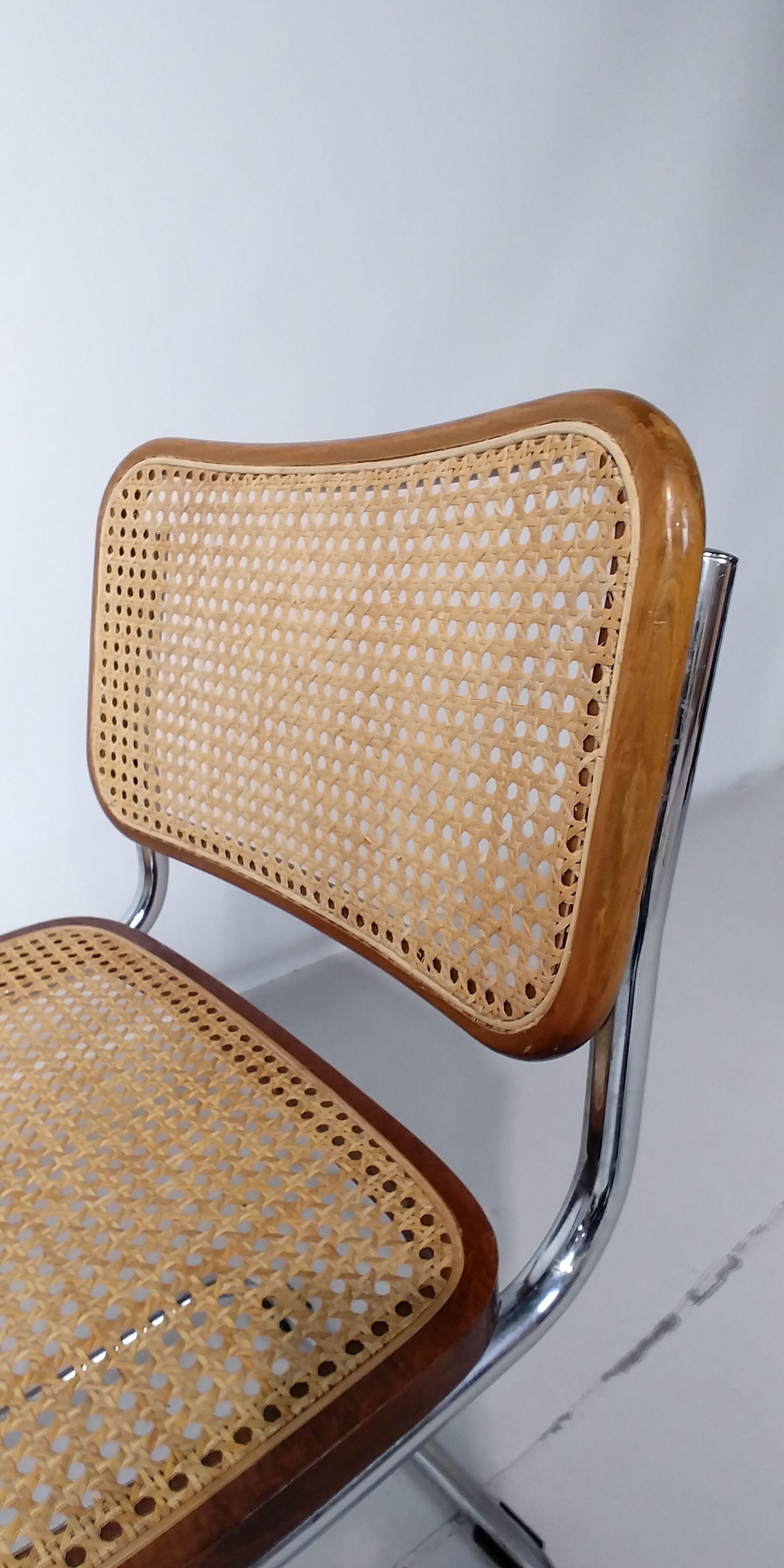 Marcel Breuer B32 chair