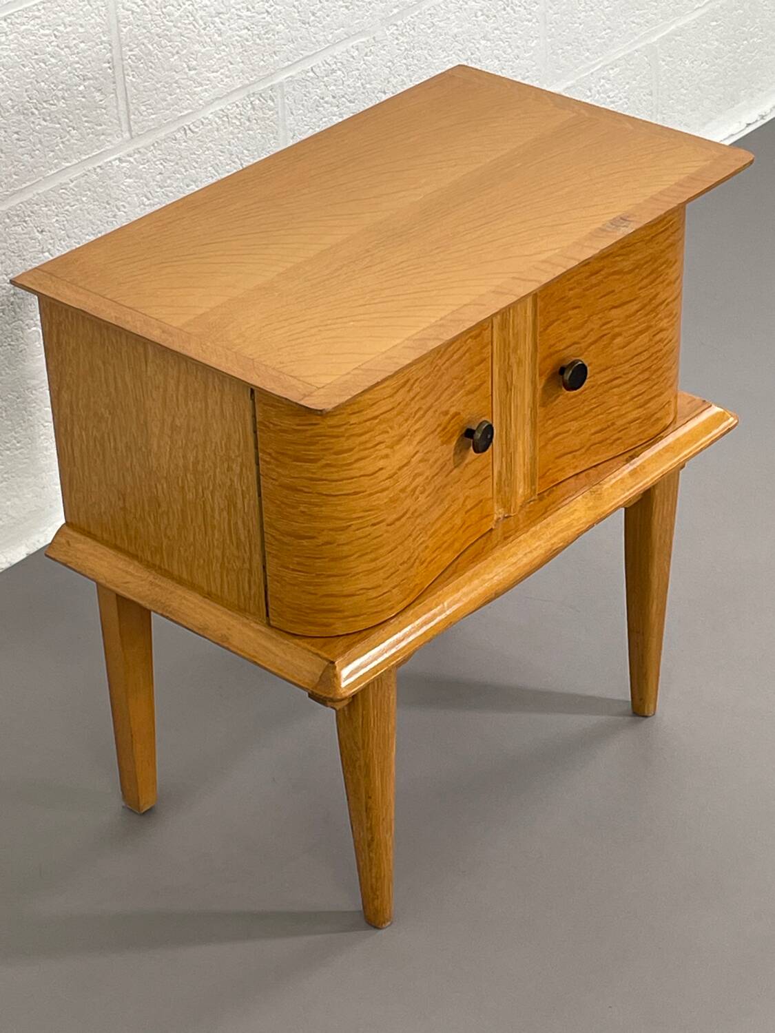 Table de nuit année 50