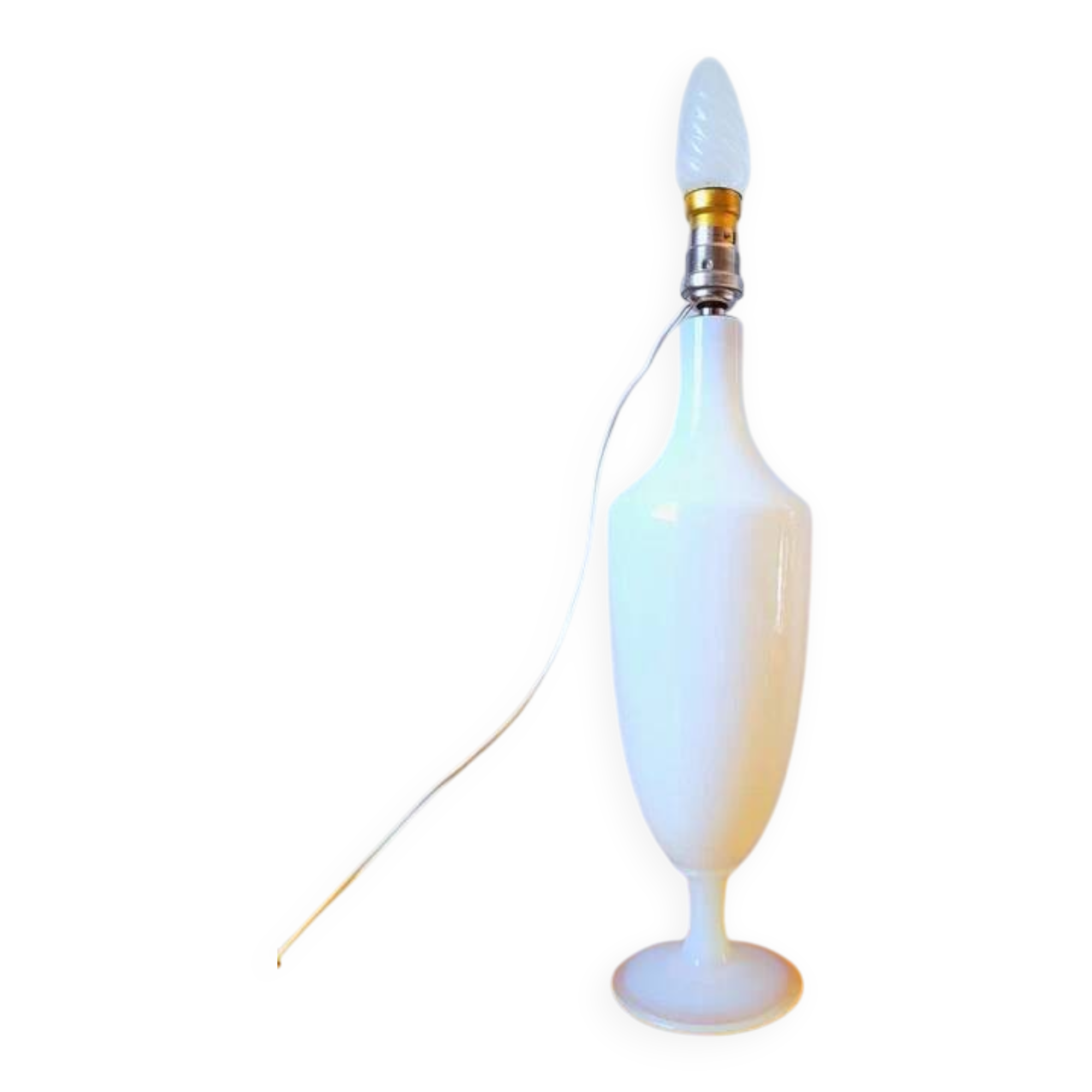 Lampe en opaline Sèvres France